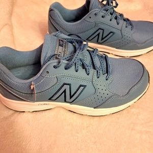 NWOT New Balance Sneakers